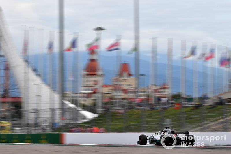 Lewis Hamilton, Mercedes-AMG F1 W09