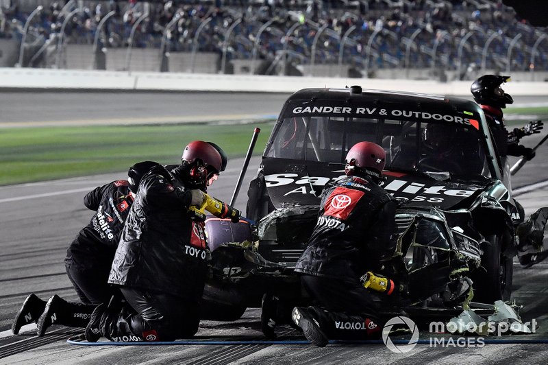 Christian Eckes, Kyle Busch Motorsports, Toyota Tundra Safelite AutoGlass