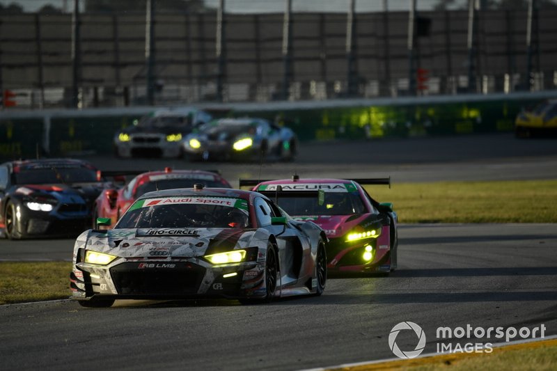 #88 WRT Speedstar Audi Sport Audi R8 LMS GT3, GTD: Mirko Bortolotti, Rolf Ineichen, Daniel Morad, Dries Vanthoor