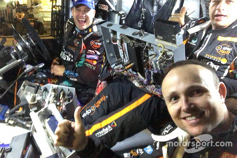 #517 Team De Rooy IVECO: Albert Llovera, Ferran Marco Alcayna, Marc Torres