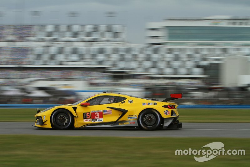 #3 Corvette Racing Corvette C8.R: Antonio Garcia, Jordan Taylor, Nicky Catsburg