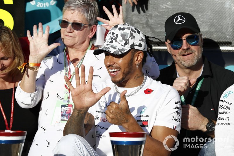 Lewis Hamilton, Mercedes AMG F1, celebrates winning the World Championship with th teame