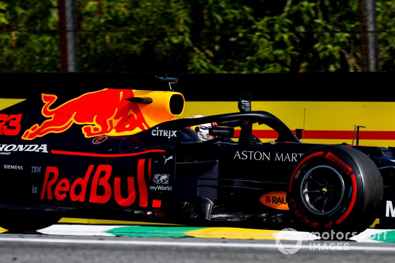 Race winner Max Verstappen, Red Bull Racing RB15 celebrates