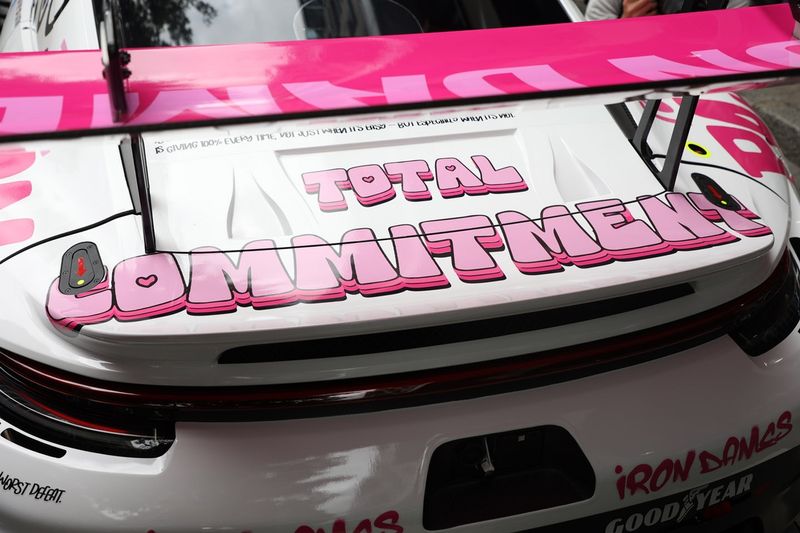 #85 Iron Dames Porsche 911 GT3 R LMGT3: Celia Martin, Rahel Frey, Michelle Gatting