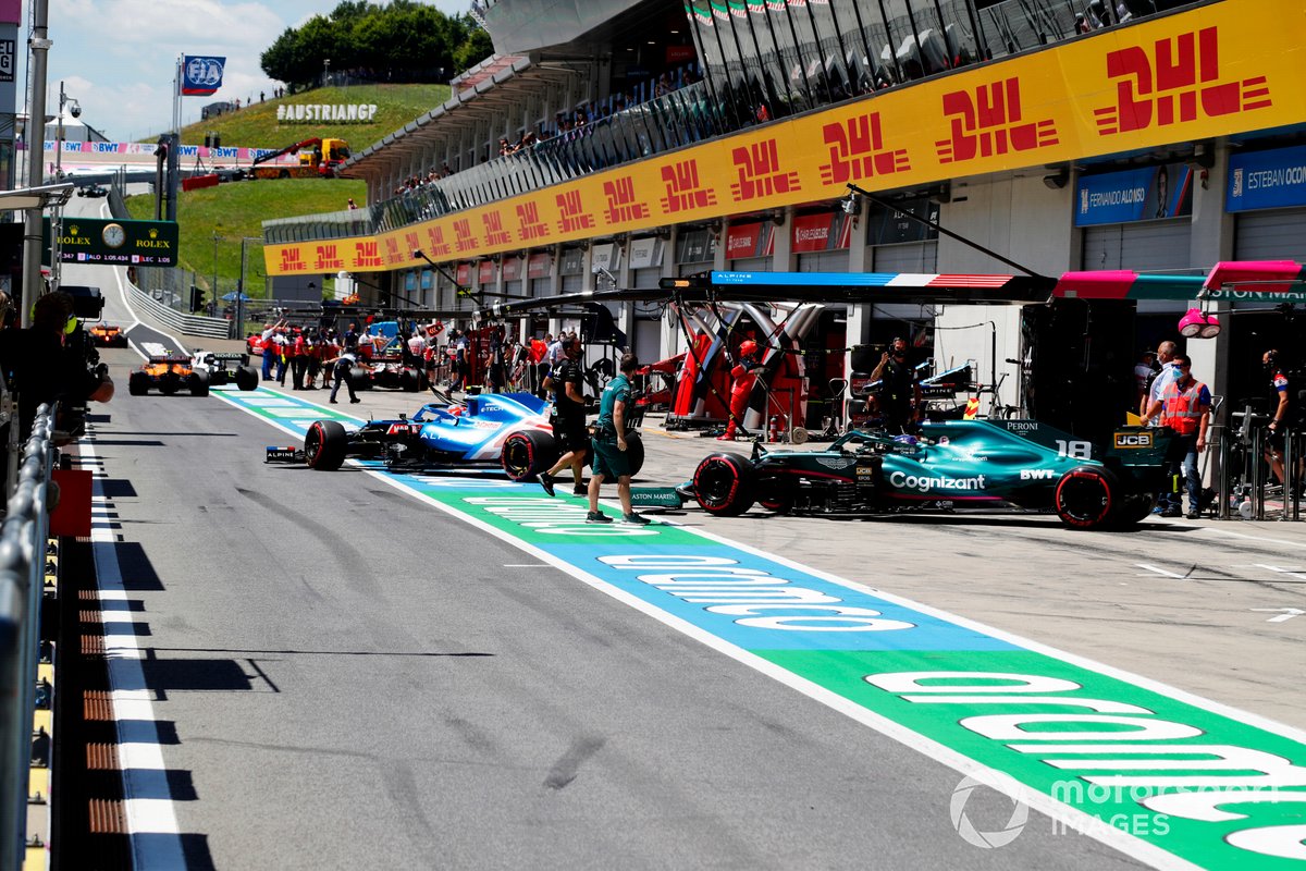 Esteban Ocon, Alpine A521, Lance Stroll, Aston Martin AMR21