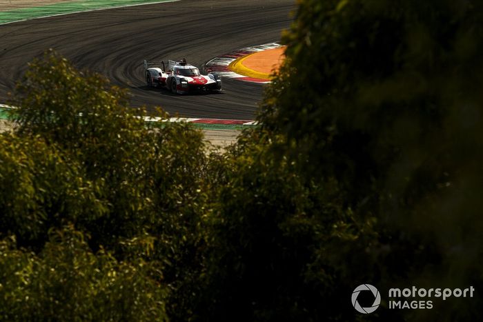 #7 Toyota Gazoo Racing Toyota GR010 - Hybrid: Mike Conway, Kamui Kobayashi, José María López 