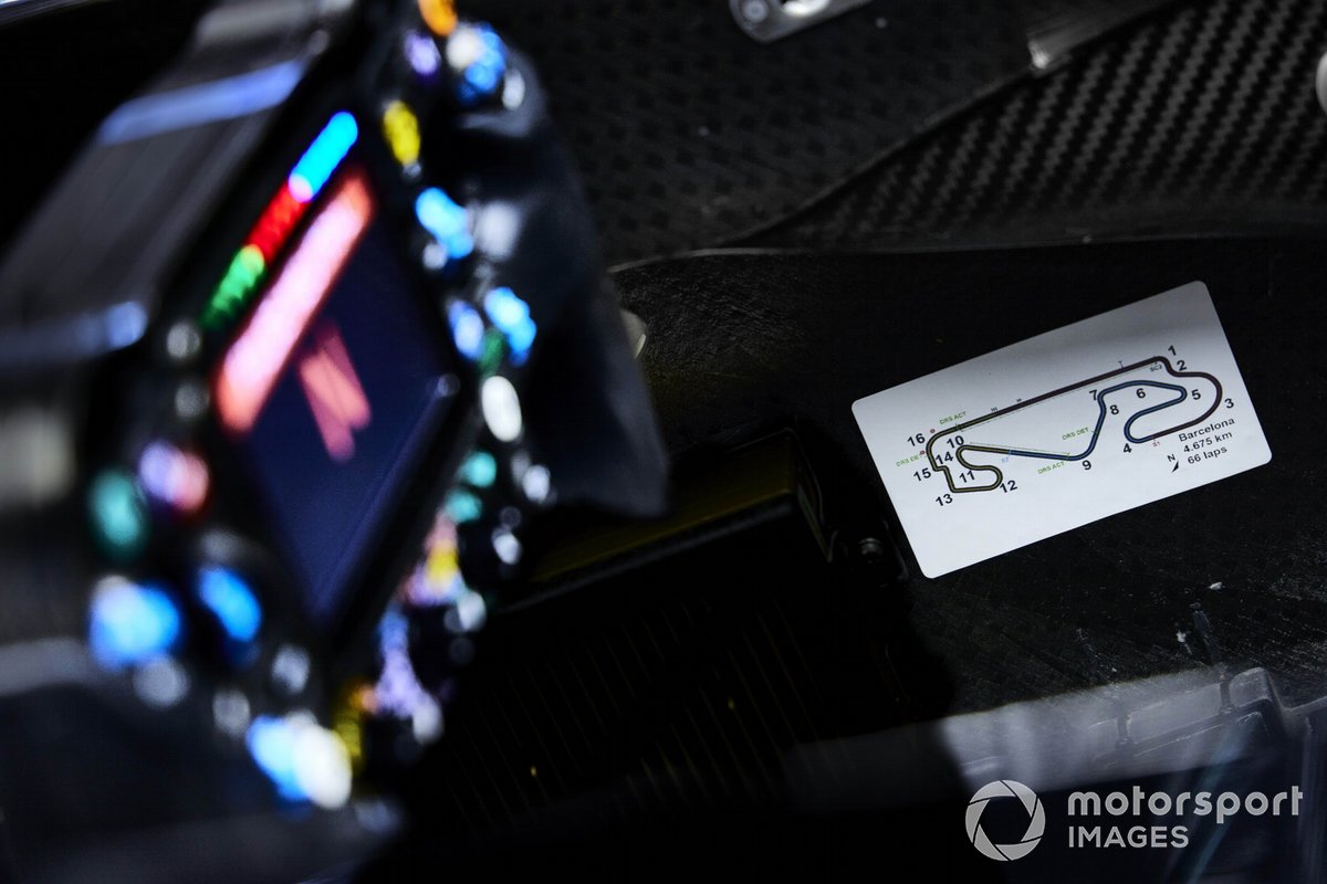 Mapa del circuito dentro del Mercedes W12