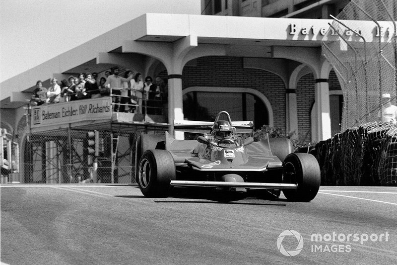 Gilles Villeneuve, Ferrari 312T5