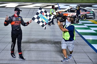 Yarış galibi Austin Cindric, Team Penske, Ford Mustang Snap-On