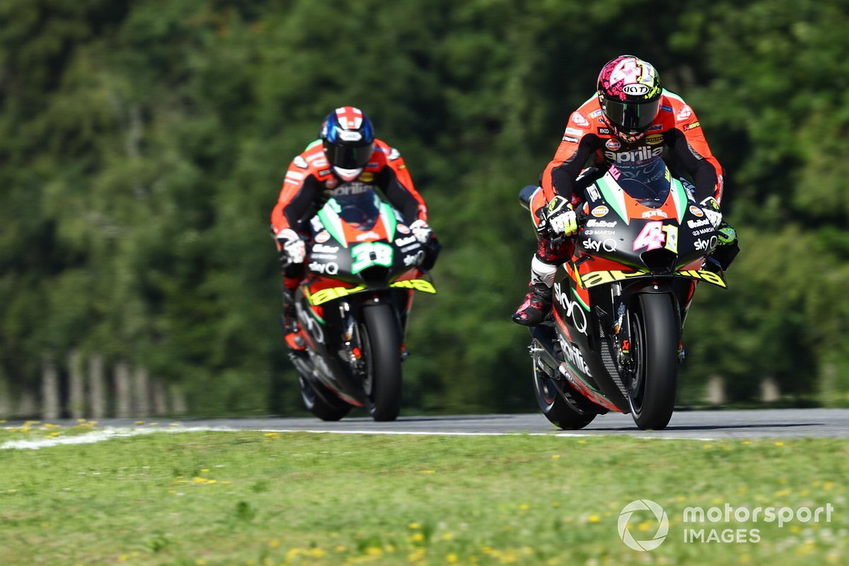 Aleix Espargaro, Aprilia Racing Team Gresini, Bradley Smith, Aprilia Racing Team Gresini