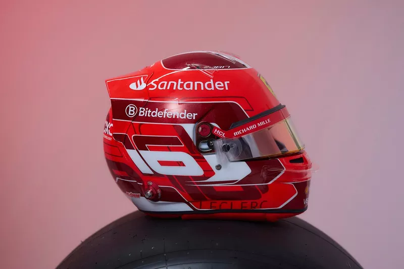 Casco di Charles Leclerc, Ferrari