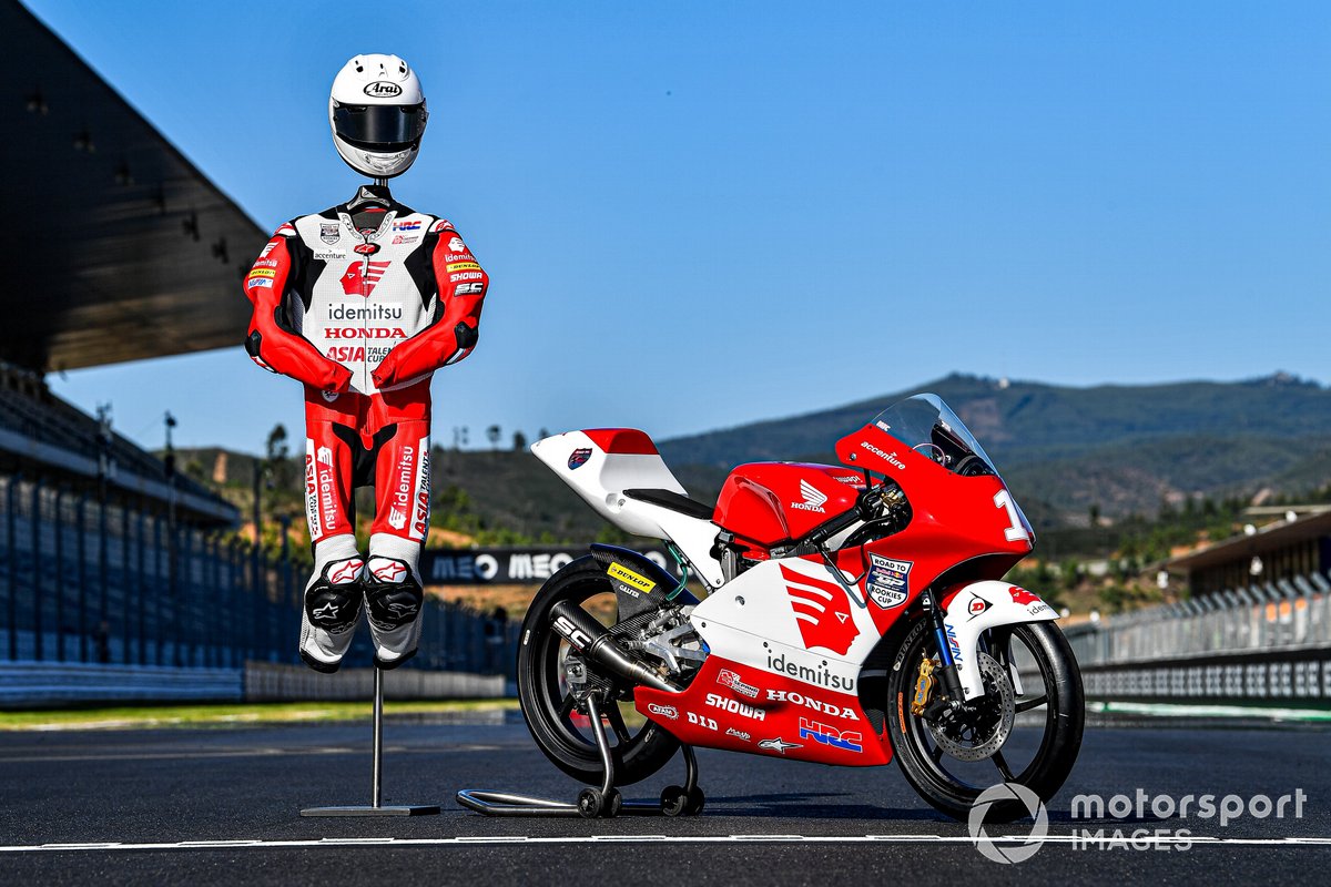 Livery baju balap dan motor Honda NSF250R Asia Talent Cup 2021
