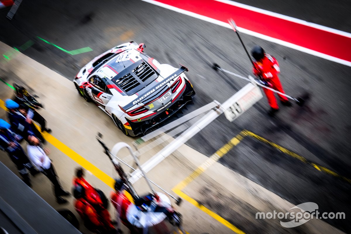 #30 Team Honda Racing Honda NSX GT3 2019: Mario Farnbacher, Renger van der Zande, Bertrand Baguette