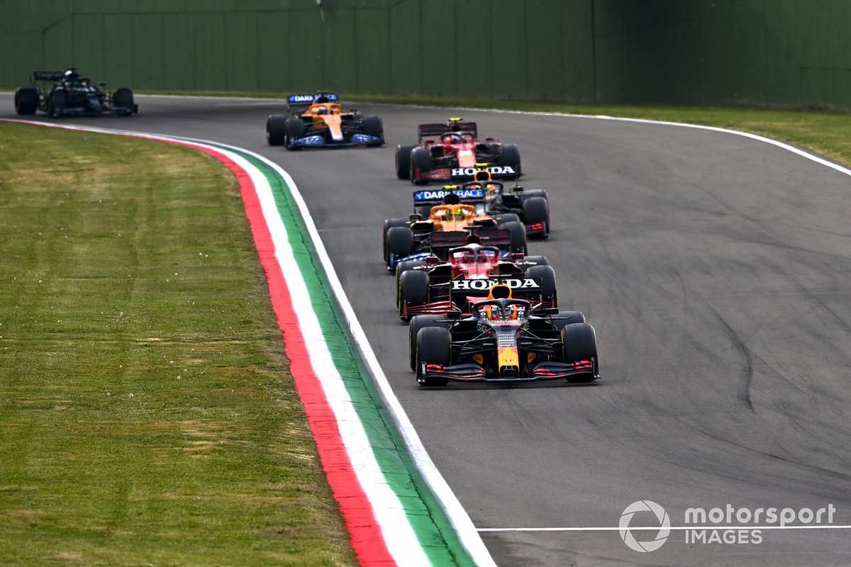 Max Verstappen, Red Bull Racing RB16B, Charles Leclerc, Ferrari SF21, Lando Norris, McLaren MCL35M, Sergio Pérez, Red Bull Racing RB16B, Carlos Sainz Jr., Ferrari SF21