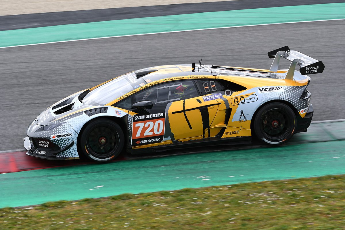 #720 Siauliai - RD Signs racing team: Audrius Butkevicius, Egidijus Gutaravicius, Ramunas Capkauskas, Paulius Paskevicius, Lamborghini Huracán Super Trofeo