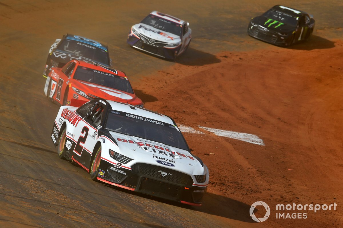 Brad Keselowski, Team Penske, Ford Mustang Discount Tire