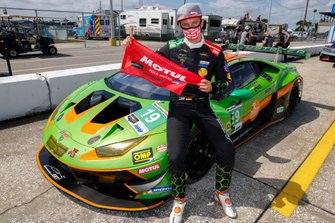 #19 GRT Grasser Racing Team Lamborghini Huracan GT3, GTD: Tim Zimmermann, IMSA Motul Pole Award GTD