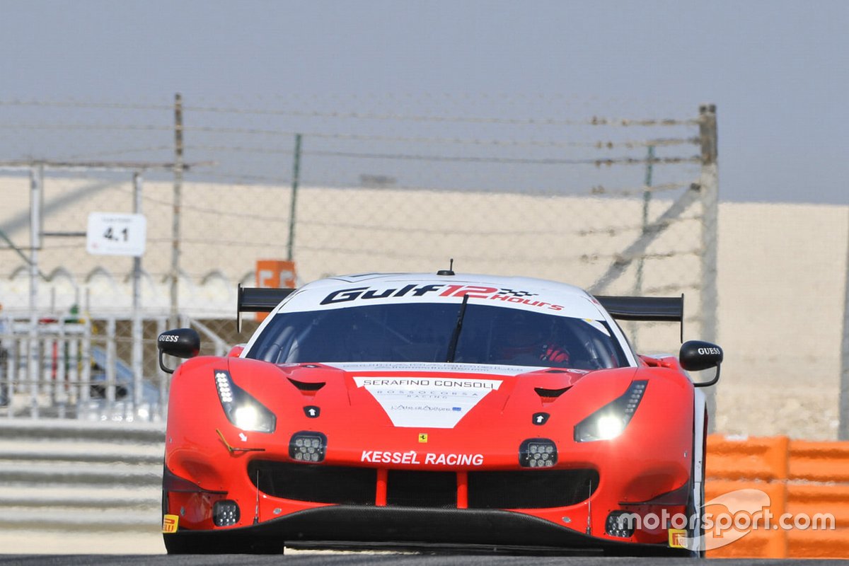 #27 Kessel Racing, Ferrari 488 GT3: Murat Cuhadaroglu, Francesco Zollo, David Fumanelli, Emanuele Maria Tabacchi