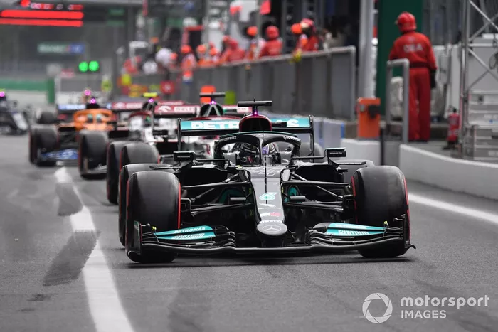 Lewis Hamilton, Mercedes W12