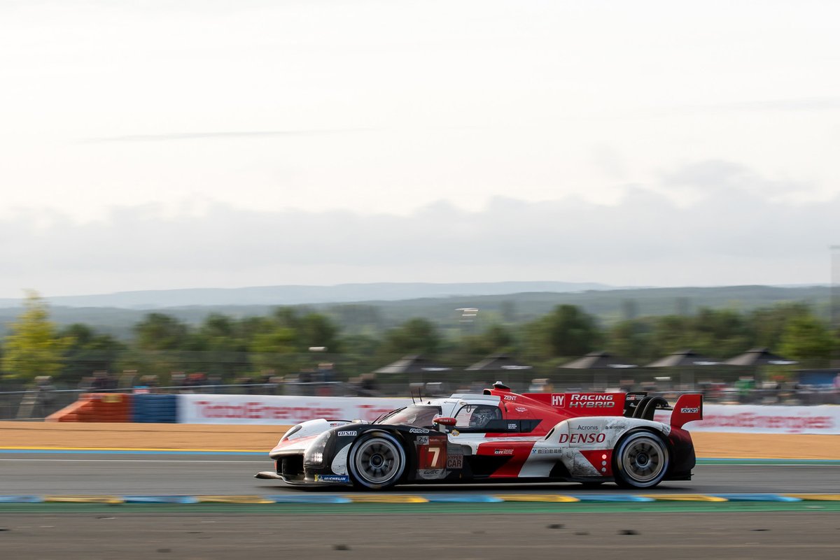 #7 Toyota Gazoo Racing Toyota GR010 - Hybrid Hypercar, Mike Conway, Kamui Kobayashi, José María López