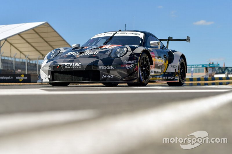 №88 Porsche 911 RSR