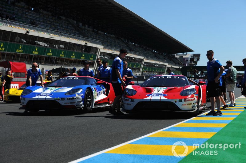 #67 Ford Chip Ganassi Racing Ford GT: Andy Priaulx, Harry Tincknell, Jonathan Bomarito