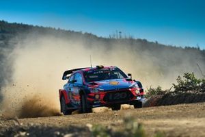 Thierry Neuville, Nicolas Gilsoul, Hyundai Motorsport Hyundai i20 Coupe WRC