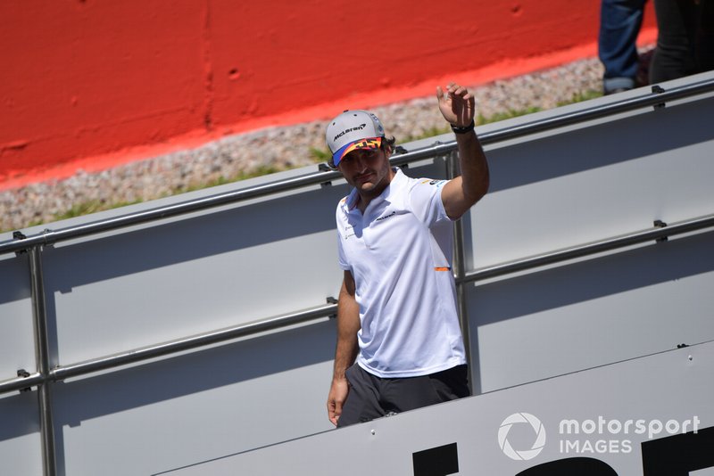 Carlos Sainz Jr., McLaren, at the drivers parade
