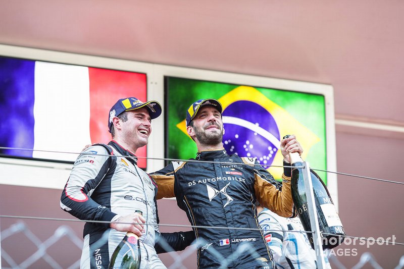 Jean-Eric Vergne, DS TECHEETAH celebrates victory on the podium with Oliver Rowland, Nissan e.Dams, 2nd position