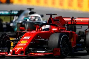 Sebastian Vettel, Ferrari SF90 voor Lewis Hamilton, Mercedes AMG F1 W10 