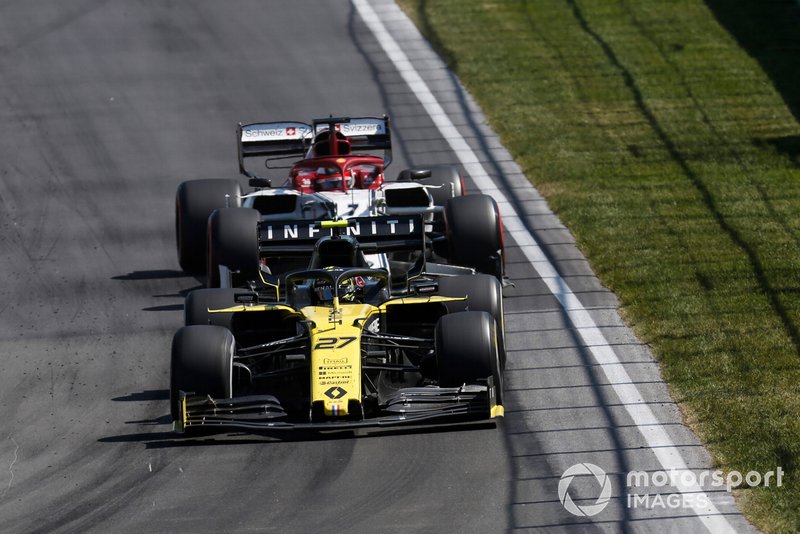 Nico Hulkenberg, Renault R.S. 19, Kimi Raikkonen, Alfa Romeo Racing C38