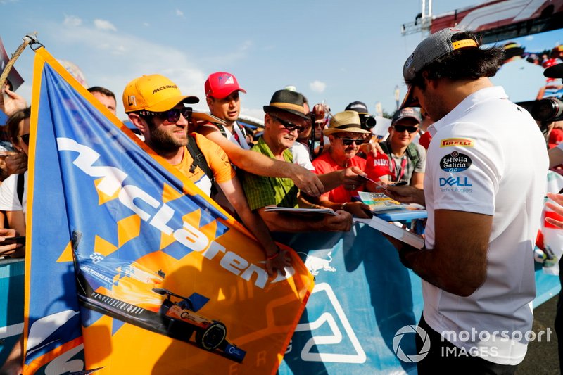Carlos Sainz Jr., McLaren