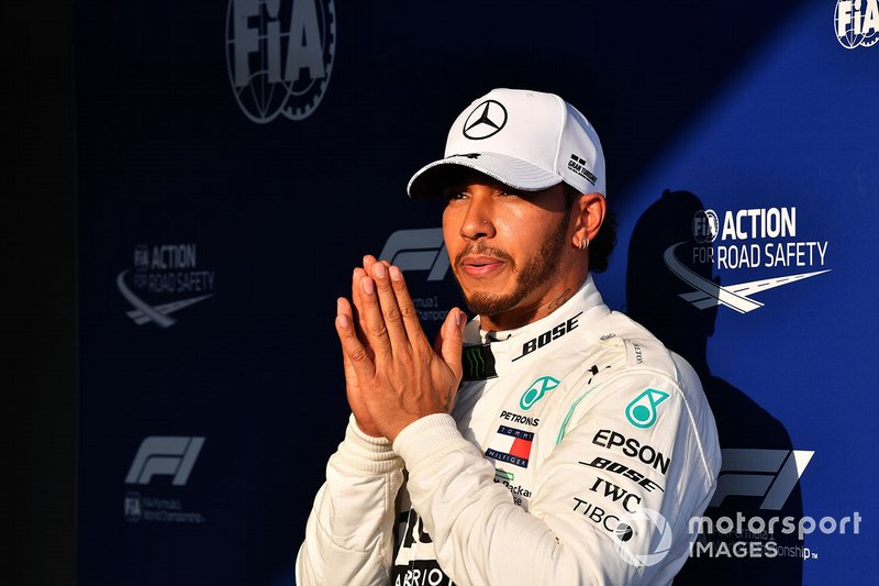 Il poleman Lewis Hamilton, Mercedes AMG F1