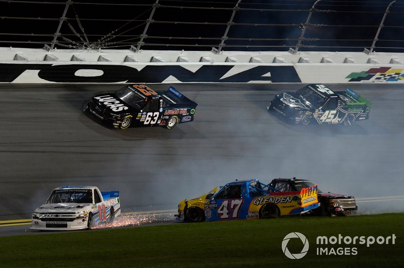 Tyler Dippel, Young's Motorsports, Chevrolet Silverado Lobas Productions, Chris Fontaine, Chris Fontaine Inc., Toyota Tundra Glenden Enterprises, Ray Ciccarelli, CMI Motorsports, Chevrolet Silverado CMI