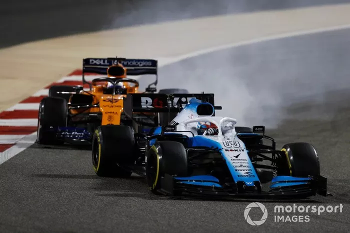 George Russell, Williams Racing FW42, Carlos Sainz Jr., McLaren MCL34