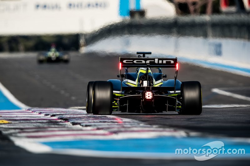 №29. Теппей Натори (Япония, 18 лет), Carlin Buzz Racing
