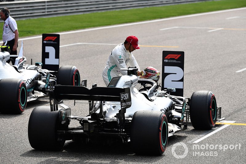 Lewis Hamilton, Mercedes AMG F1, con la sua monoposto