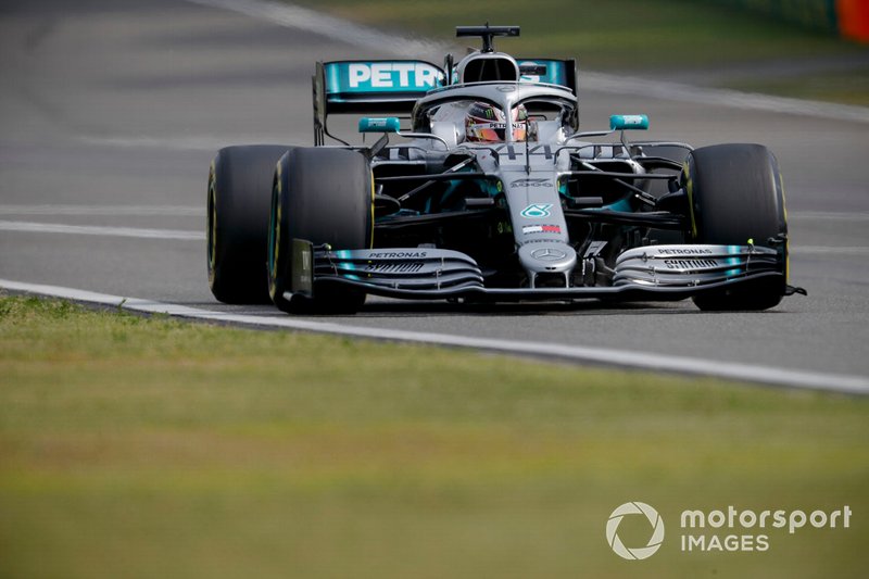 1 місце — Льюіс Хемілтон, Mercedes — 431