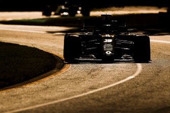 Daniel Ricciardo, Renault F1 Team R.S. 19