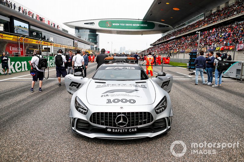 Safety car on the grid with 1000th Race Branding