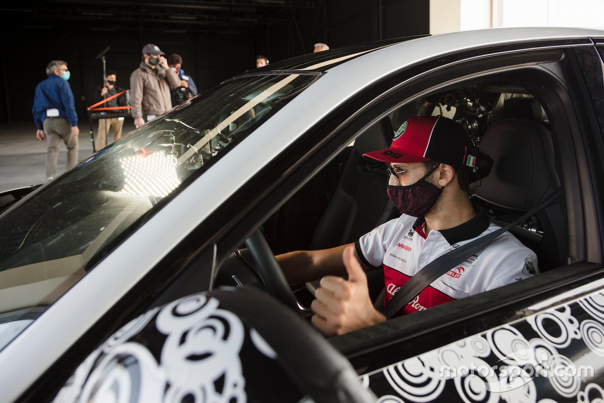 Antonio Giovinazzi, Alfa Romeo Racing, Alfa Romeo Giulia GTA