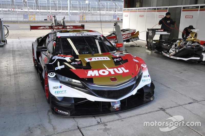 #16 MOTUL MUGEN NSX-GT