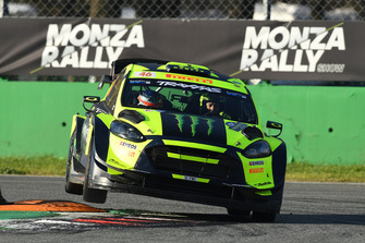 Valentino Rossi, Carlo Cassina, Ford Fiesta