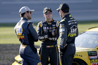 William Byron, Hendrick Motorsports, Chevrolet Camaro Hertz Chase Elliott, Hendrick Motorsports, Chevrolet Camaro NAPA NIGHTVISION LAMPS Jimmie Johnson, Hendrick Motorsports, Chevrolet Camaro Lowe's for Pros