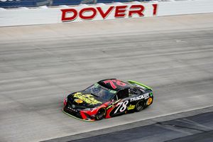 Martin Truex Jr., Furniture Row Racing, Toyota Camry 5-hour ENERGY/Bass Pro Shops