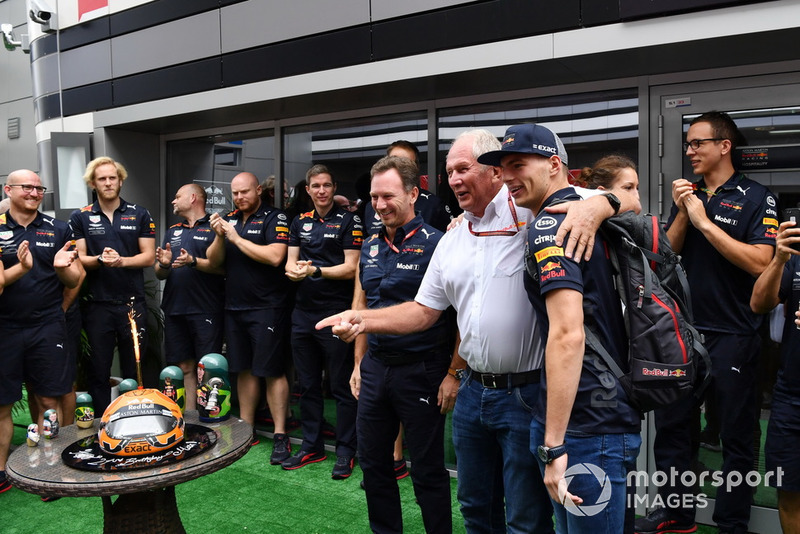 Suasana ulang tahun Max Verstappen, Red Bull Racing