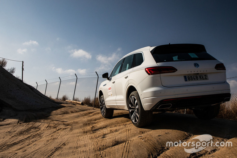II Curso de Conducción y Nuevas Tecnologías BOSCH - Motor1.com España - Motorsport.com