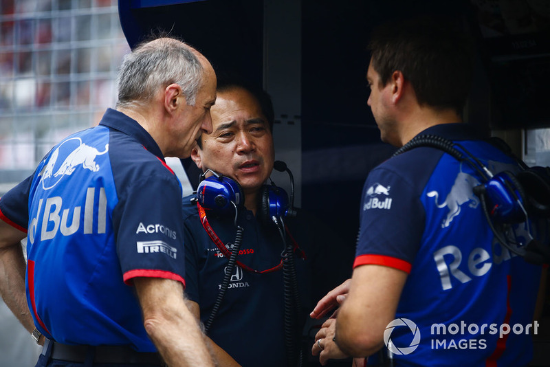 Franz Tost, Team Principal, Scuderia Toro Rosso, Toyoharu Tanabe, Direktur Teknis F1 Honda