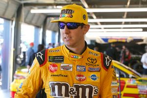 Kyle Busch, Joe Gibbs Racing, Toyota Camry M&M's