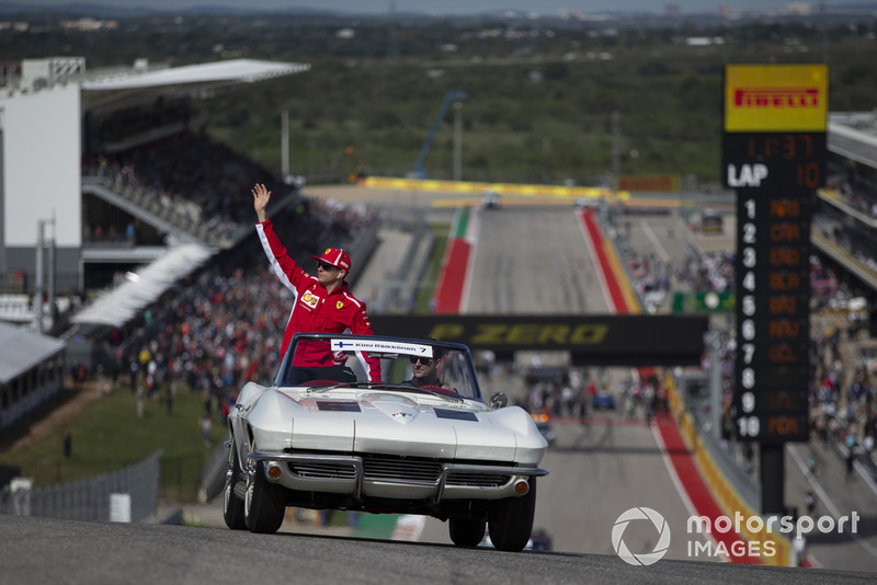 Kimi Raikkonen, Ferrari pilotlar geçit töreninde